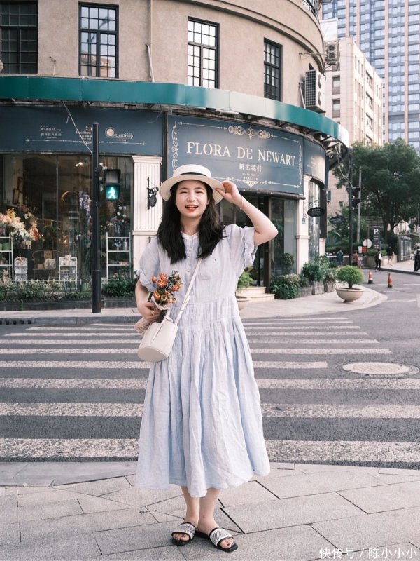 上证速配 绝了 竟然被路人追着问连衣裙哪里买的｜OOTD