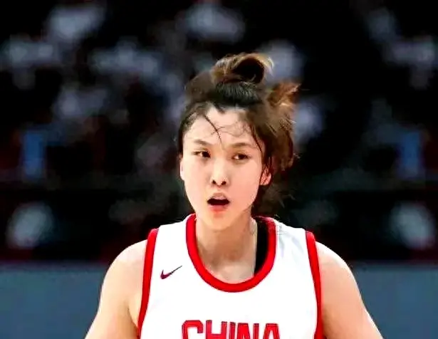 漢崋资本 中国女篮110：59印度尼西亚赛后球员表现评分：2人满分，1人拉胯